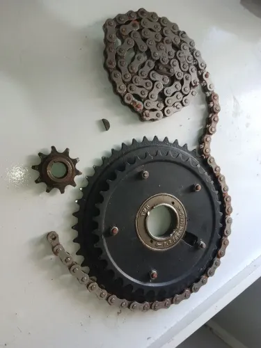 vendo sistema de tracao para bicicletas motorizadas..
