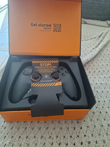? SCUF Envision Pro V2 ? Controle Gamer Wireless para PC