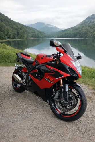 GSX-R SRAD 1000 a mais nova do Brasil