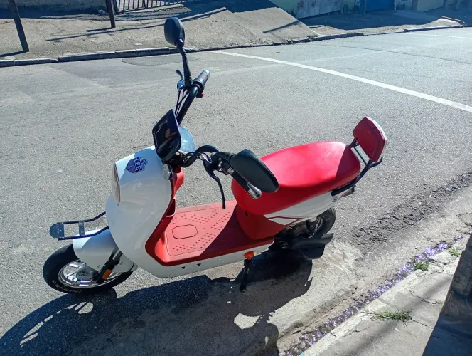 Scooter elétrica Lee