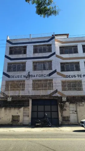 PREDIO COMERCIAL COM 450M² MUTUA