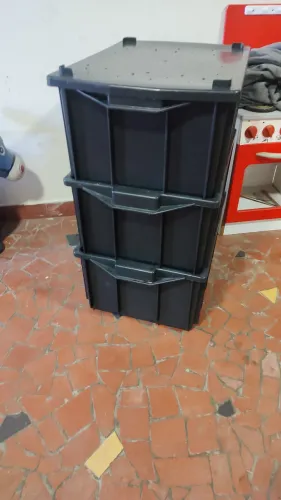 Composteira 90 litros