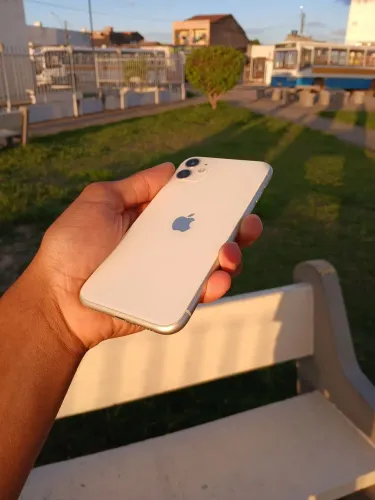 Iphone 11 128 gb todo original!