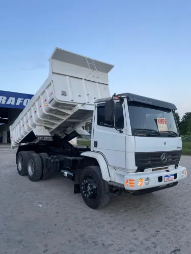 MERCEDES ATRON 2726 Caçamba Traçado 6x4