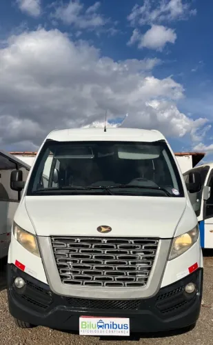 Ônibus disponível na Bilu Ônibus Marcopolo/Volare Cinco; Ano 2017/2018; Completa; Revisada