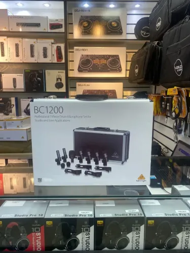 Kit De Microfones Para Bateria BC-1200 - Behringer Oferta World Of Music 