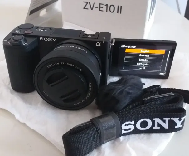 Kit Câmera Sony ZVE10 MARK II (Nova)