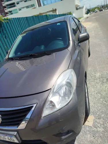 Nissan Versa SL 1.6 16V Flex Fuel 4P Mec. 2013