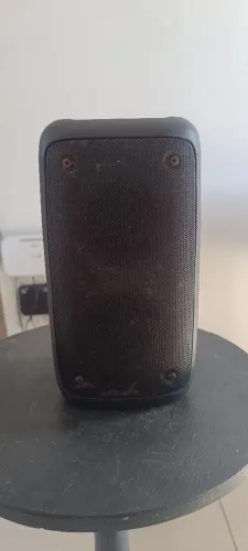 Caixa de som portátil