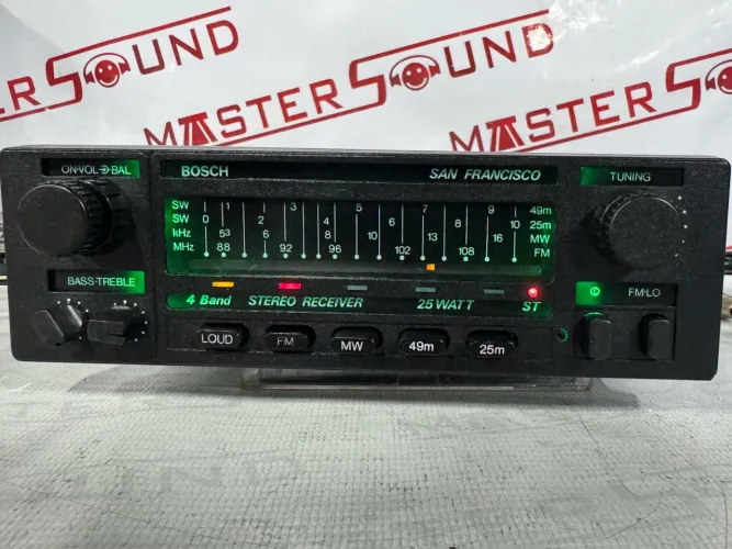 Auto radio com Bluetooth Bosch san Francisco seminovo e na oferta só 599,99 imperdível 