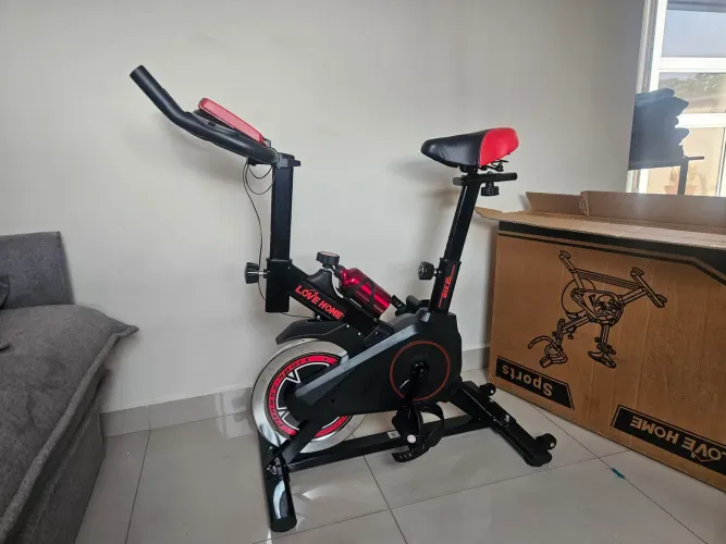 Bicicleta Ergometrica 13kg Nova na caixa