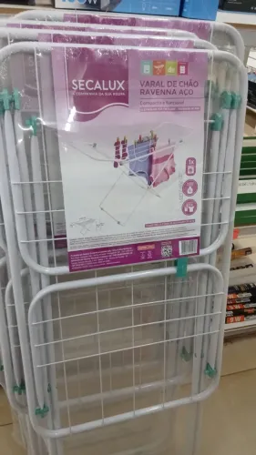 Varal de chão Ravenna Secalux Aço Compacto e Funcional - a vista R$149,90