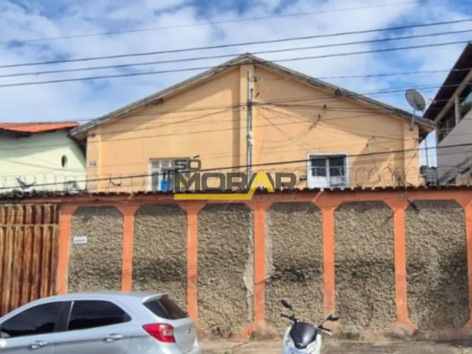 3 Casas à Venda em Lote de 360 m² Santa Cruz | Excelente Oportunidade para Moradia ou Inv