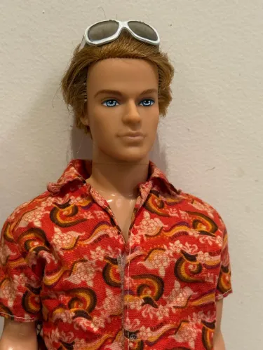 Boneco Ken Surf's-Up Beach (2007/2008) - Original e Completo