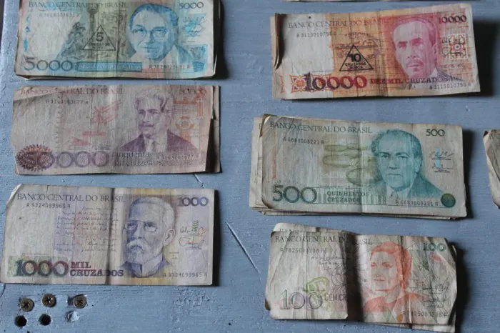 Lote de moedas antigas Cruzeiro e Cruzados