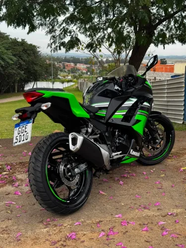 Kawasaki ninja 300/abs 2017