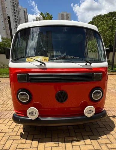 Volkswagen Kombi Standard/ Luxo/ Serie Prata 1998
