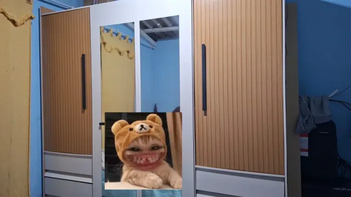 Guarda Roupa Semi novo