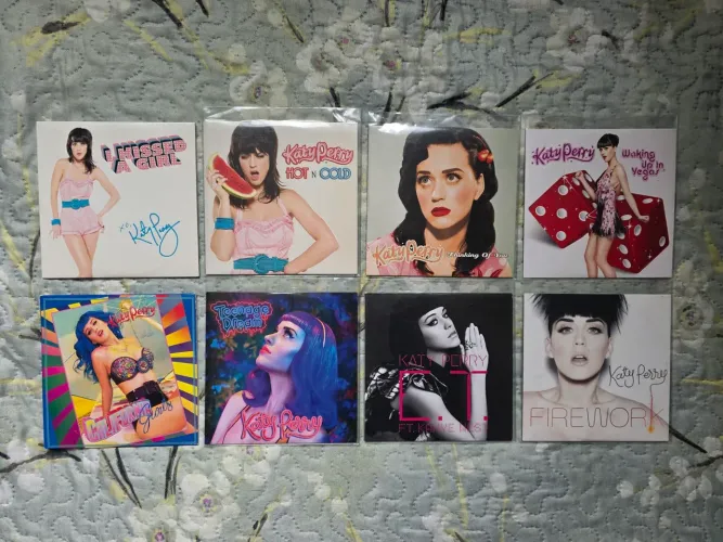 Combo CDs Singles Katy Perry