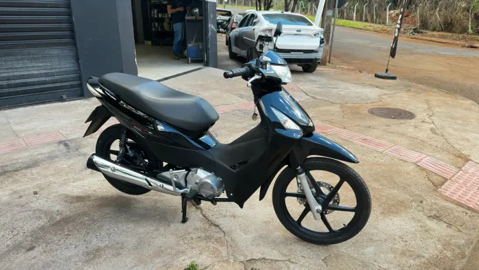 Honda Biz 125 KS 2007 - Personalizada com conjunto da Biz ES 2008