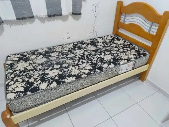 Cama de solteiro