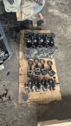 Bloco com virabrequim pistão e anéis Renault Master 2.3 motor M9T