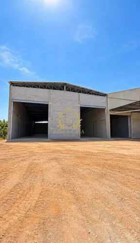 Galpão Comercial de 900m² à Venda às Margens da Rodovia Amaral Peixoto Fazendinha, Ararua