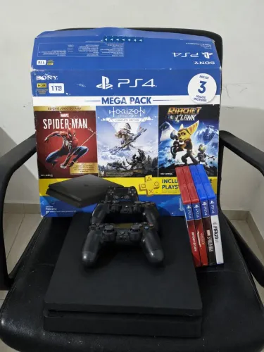 PlayStation 4