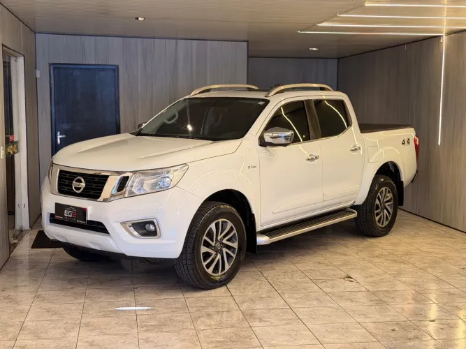 Nissan Frontier LE CD 4X4 2.3 Bi-TB Diesel Aut. 2022