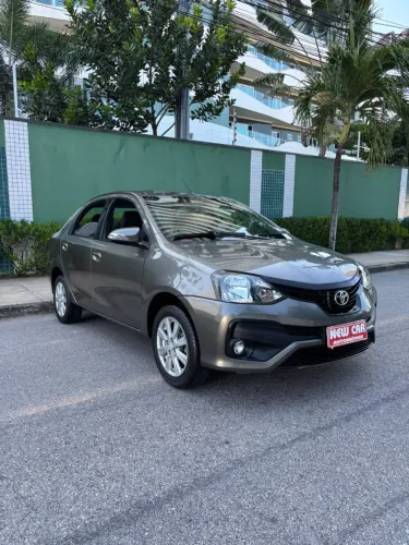 Toyota Etios X Plus Sedan 1.5 Flex 16V 4P Mec. 2020