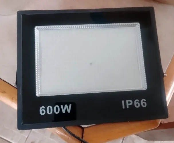 LED NOVA 600 W