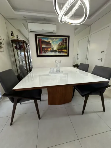 Mesa de Jantar - 8 lugares 