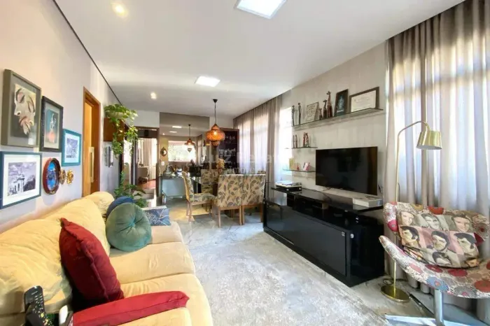 Apartamento à venda no bairro Santo Antônio
