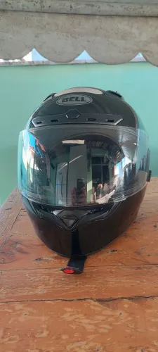 Capacete para moto - Bell - Tam 56