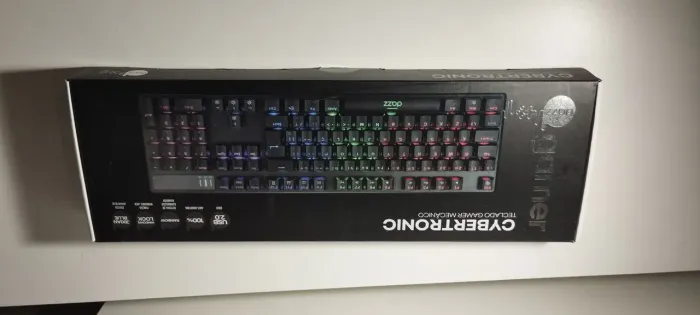 Teclado Gamer Cybertronic