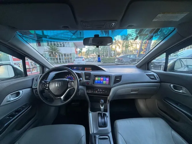 Honda Civic Sedan LXR 2.0 Flexone 16V Aut. 4P 2014