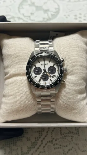 Seiko Prospex Speedtimer Panda