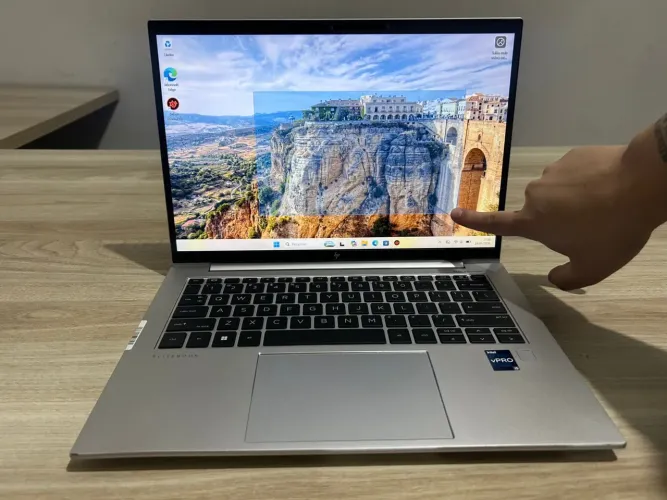 Notebook HP i5 12ª Touchscreen 8GB DDR5 256SSD NVME M.2