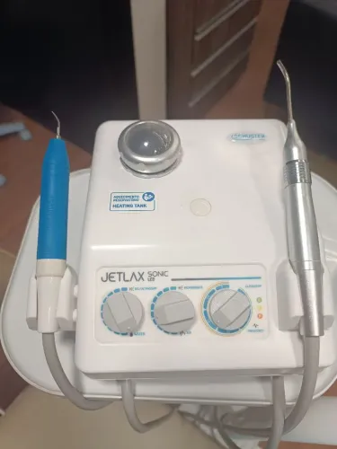 Ultrasom e jato de bicarbonato