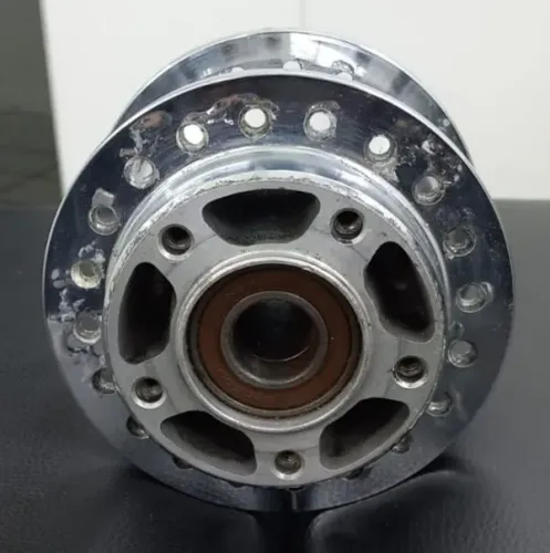 Cubo de roda dianteira motocicleta Harley Davidson dyna 