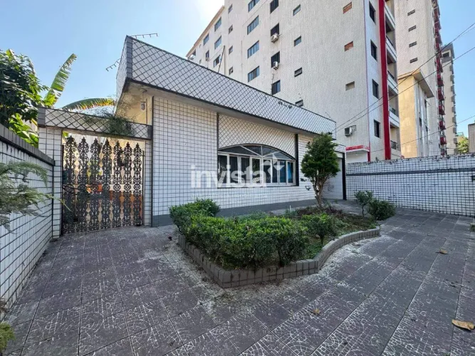 Terreno para Alugar com 480m² na Ponta da Praia em Santos