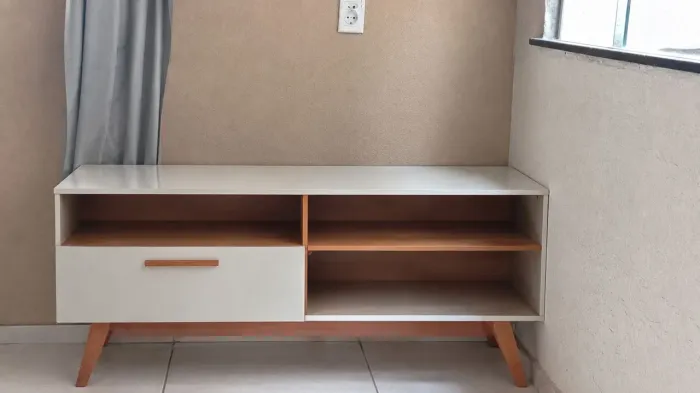 Estante semi nova