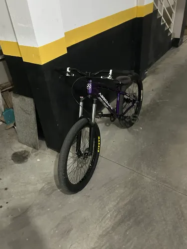 Vende-se absolute Brutus