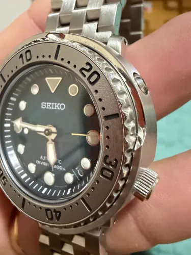 Relógio Seiko baby tuna automático