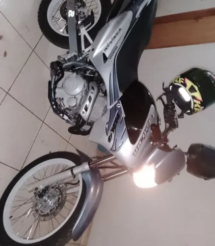 Vendo Falcon  conservada  40 mil km rodados 