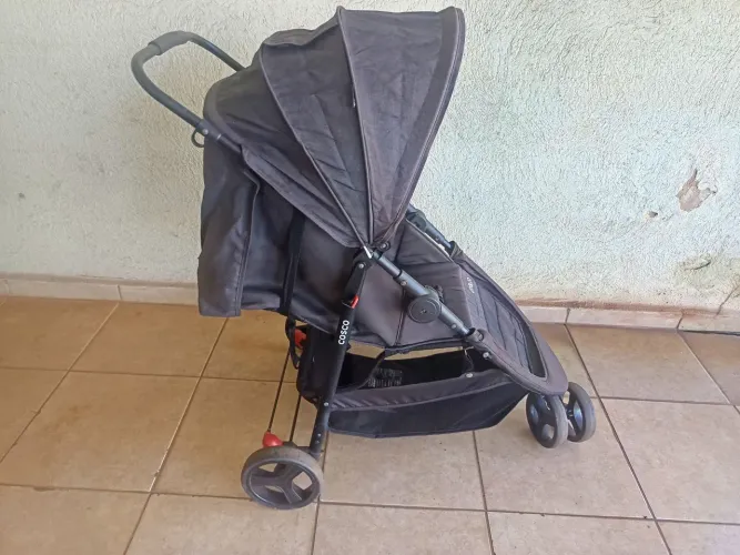 Carrinho de bebe cosco