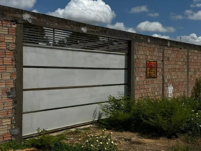 VENDE-SE TERRENO ( 12×30 )