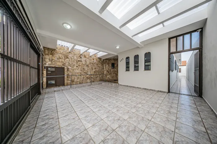 Casa para venda em Vila Prudente com 3 quartos, sendo 1 suíte, 237m²