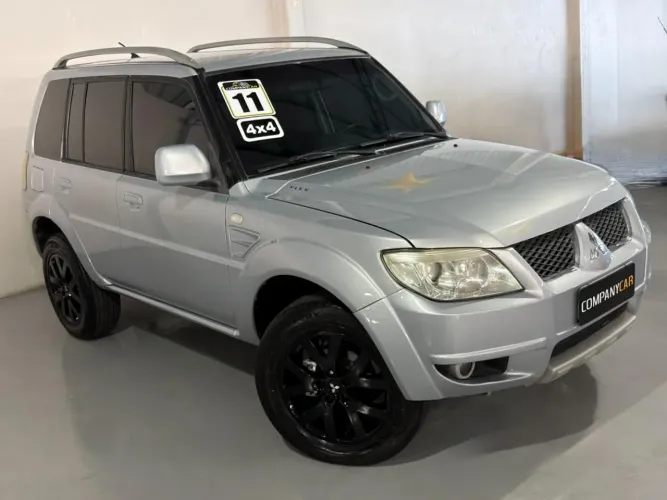 Mitsubishi Pajero TR4 2.0/ 2.0 Flex 16V 4X4 Aut. 2011