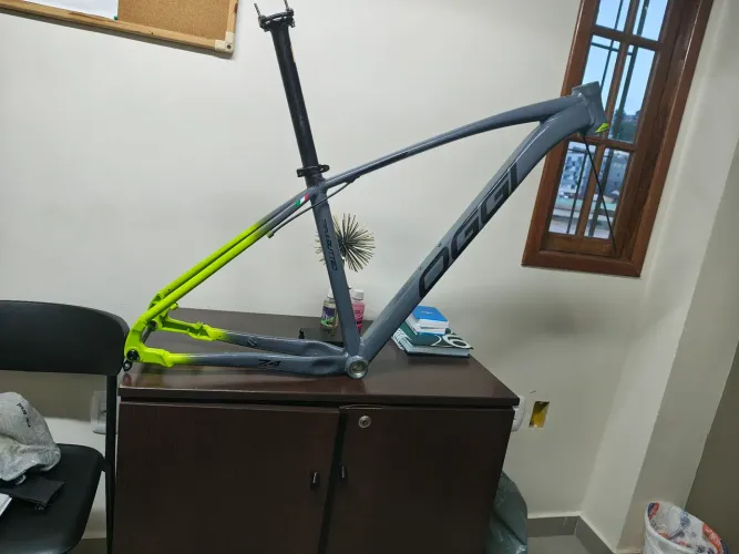 QUADRO OGG 7.4. POUCO USADO